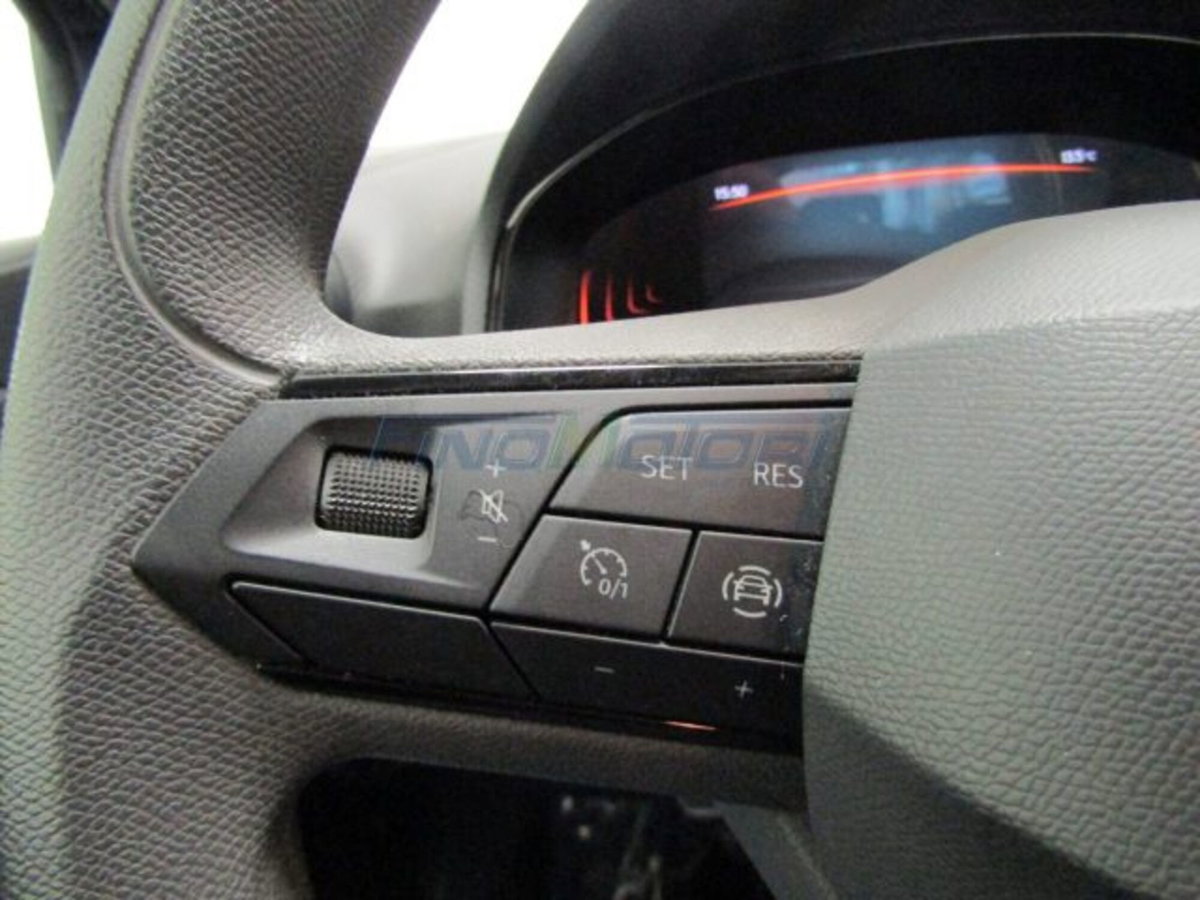 SEAT Ibiza 1.0 EcoTSI 95 CV S/S 5p. Style (9)