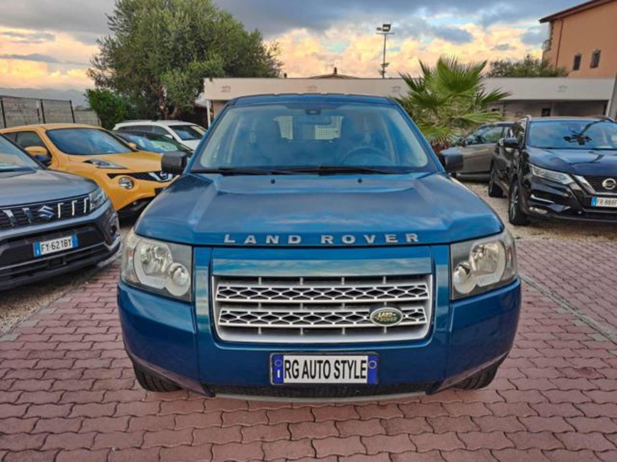 Land Rover Freelander 2.2 TD4 S.W. E (2)