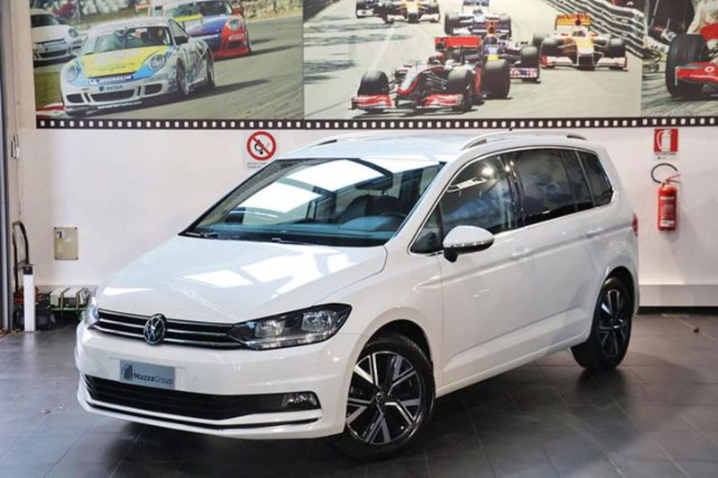Volkswagen Touran 2.0 TDI 150 CV SCR DSG Executive BlueMotion Tech.