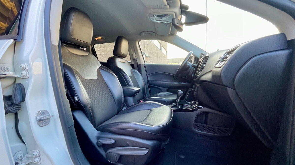 Jeep Compass 2.0 Multijet II 4WD Limited (13)