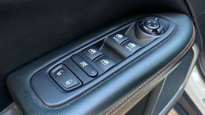 Jeep Compass 2.0 Multijet II 4WD Limited (17)