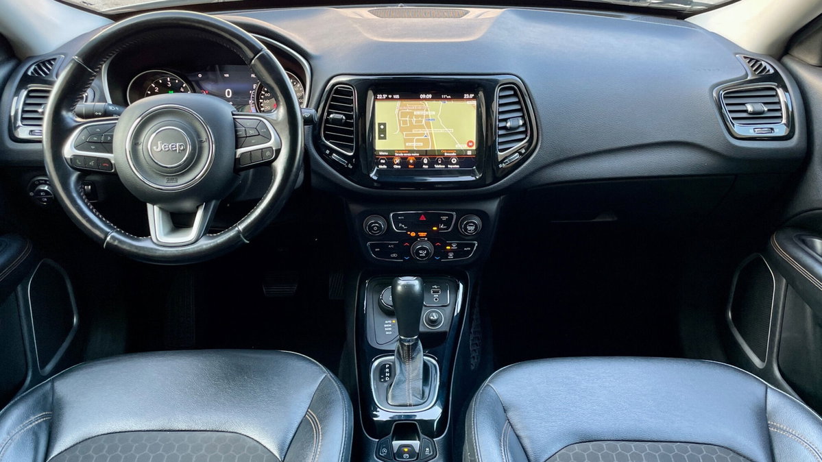 Jeep Compass 2.0 Multijet II 4WD Limited (9)