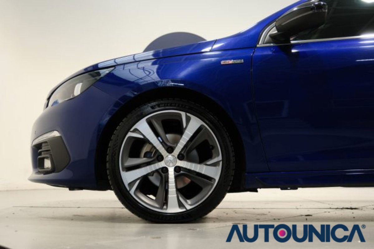 Peugeot 308 PureTech Turbo 130 S&S EAT8 GT Line (19)