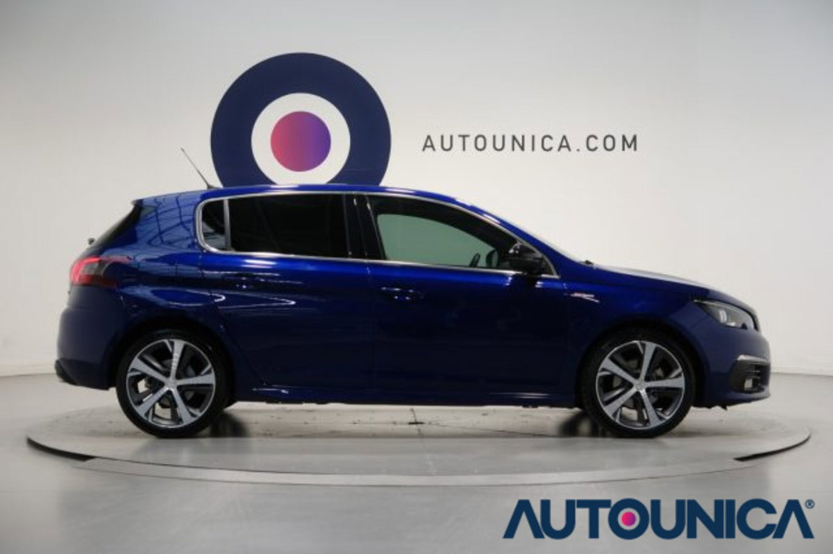 Peugeot 308 PureTech Turbo 130 S&S EAT8 GT Line (4)