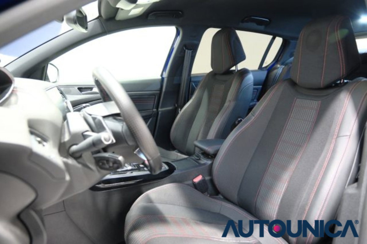 Peugeot 308 PureTech Turbo 130 S&S EAT8 GT Line (6)