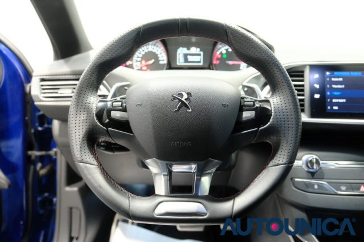 Peugeot 308 PureTech Turbo 130 S&S EAT8 GT Line (7)
