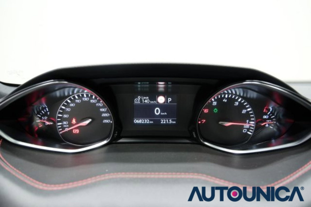Peugeot 308 PureTech Turbo 130 S&S EAT8 GT Line (8)