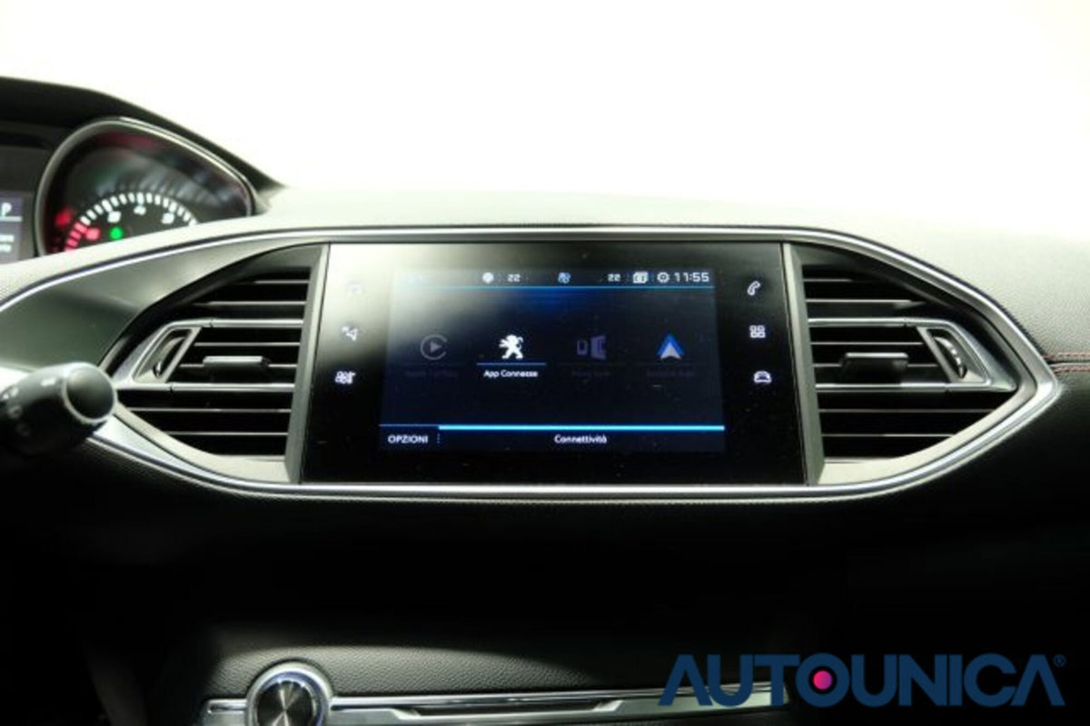 Peugeot 308 PureTech Turbo 130 S&S EAT8 GT Line (9)