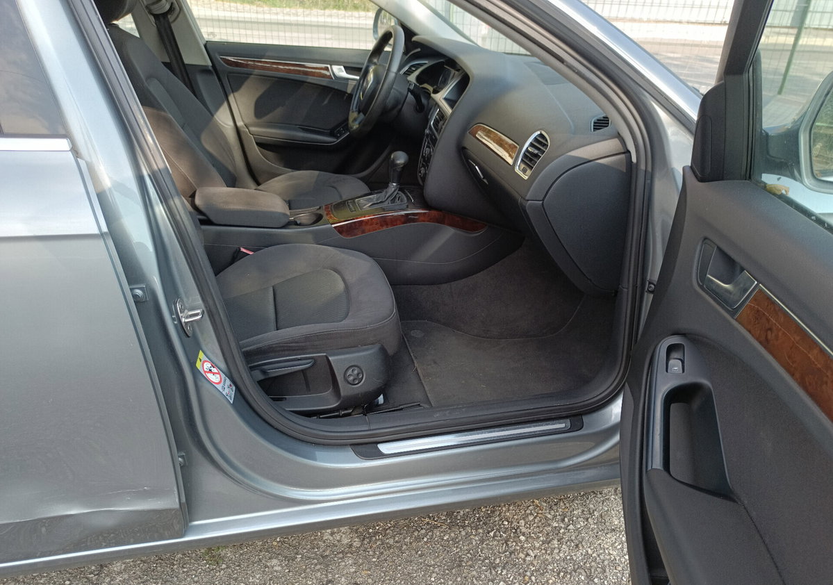 Audi A4 Avant 2.0 TDI 143CV F.AP. Advanced (11)