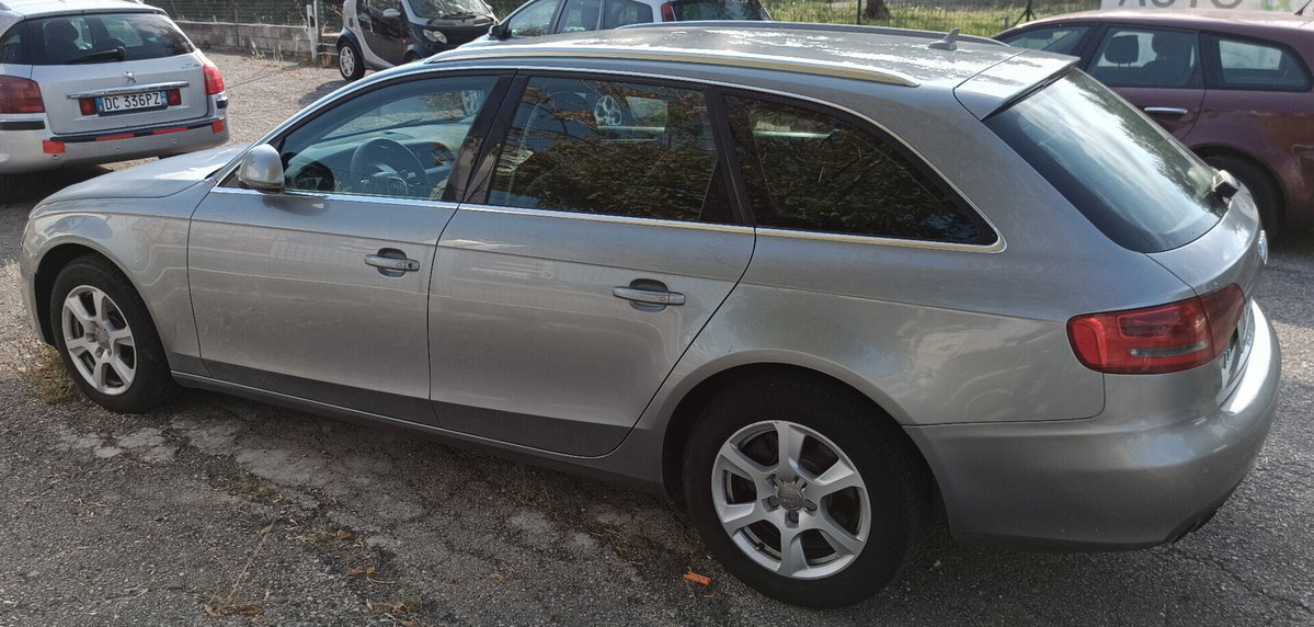 Audi A4 Avant 2.0 TDI 143CV F.AP. Advanced (3)