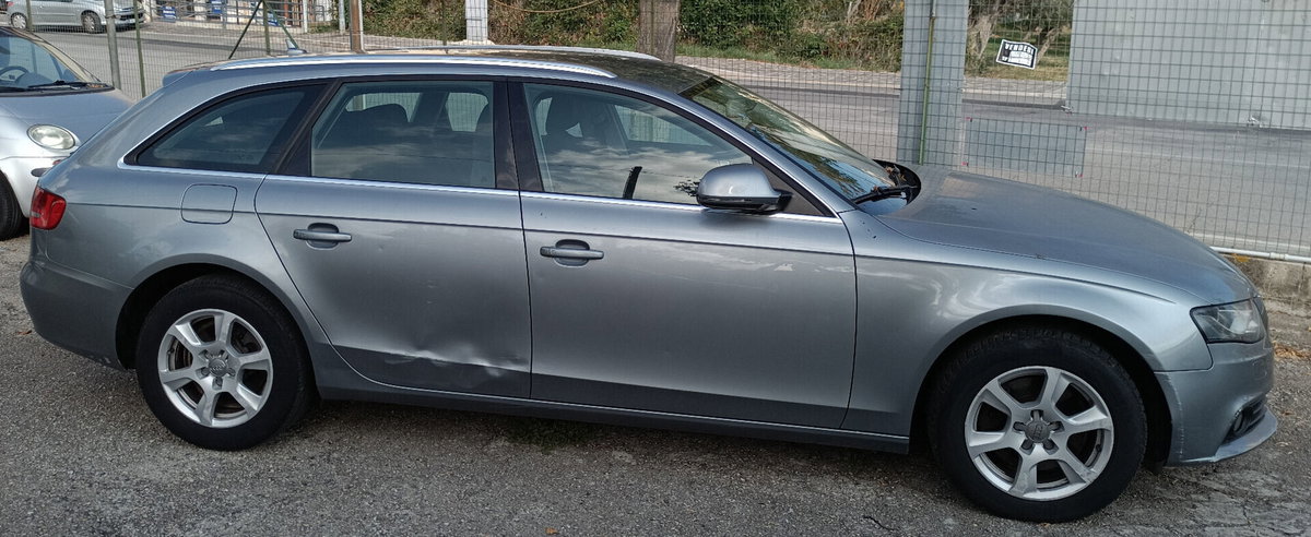 Audi A4 Avant 2.0 TDI 143CV F.AP. Advanced (4)