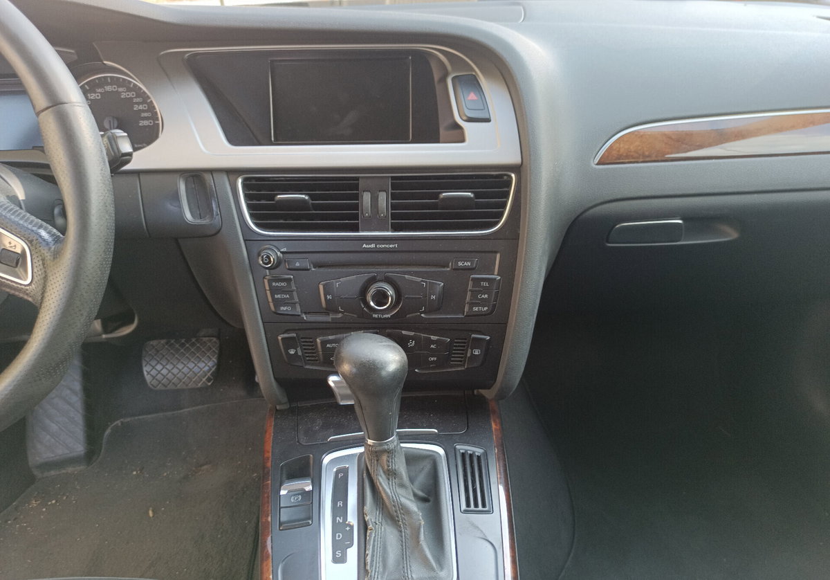 Audi A4 Avant 2.0 TDI 143CV F.AP. Advanced (8)