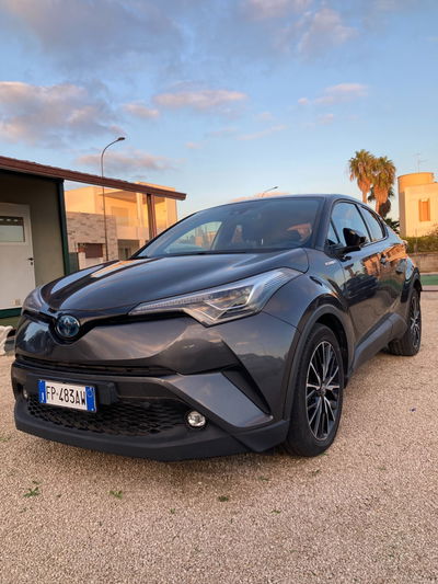 Toyota Toyota C-HR 1.8 Hybrid E-CVT Style usata