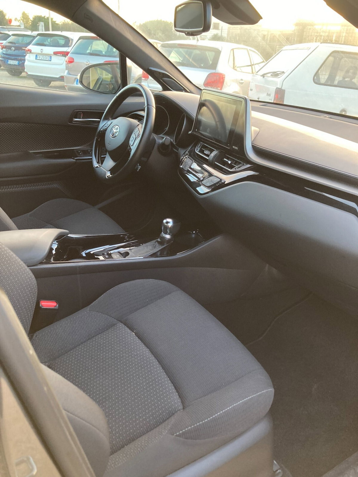 Toyota Toyota C-HR 1.8 Hybrid E-CVT Style (11)