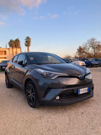 Toyota Toyota C-HR 1.8 Hybrid E-CVT Style (2)