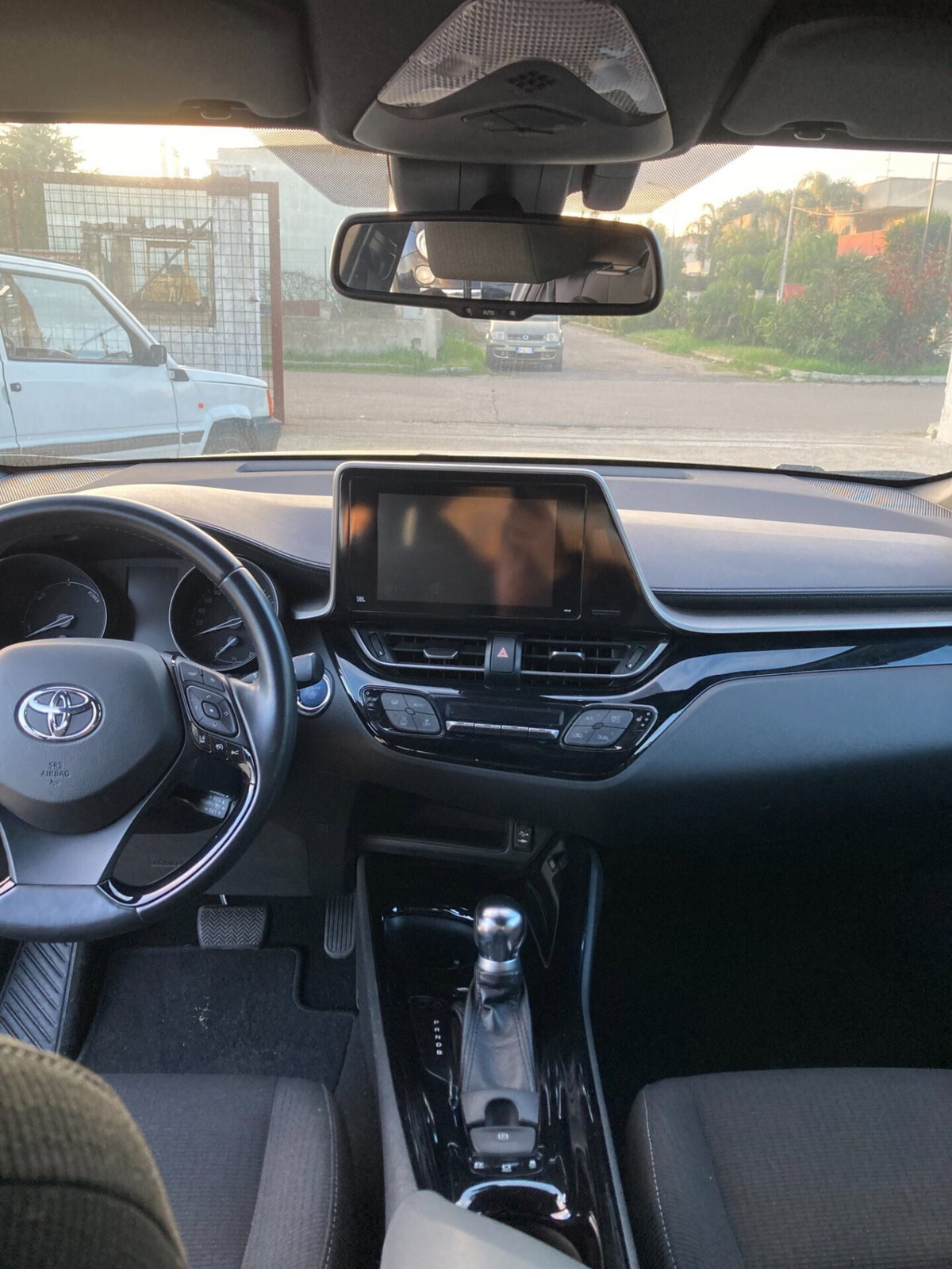 Toyota Toyota C-HR 1.8 Hybrid E-CVT Style (6)