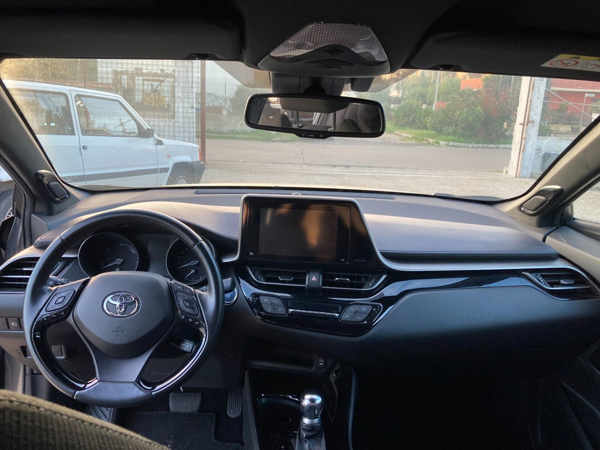Toyota Toyota C-HR 1.8 Hybrid E-CVT Style (7)