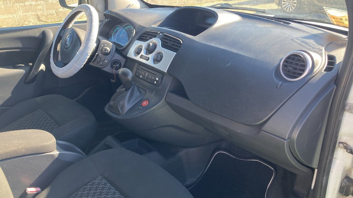 Renault Kangoo Z.E. 4p. Express (13)