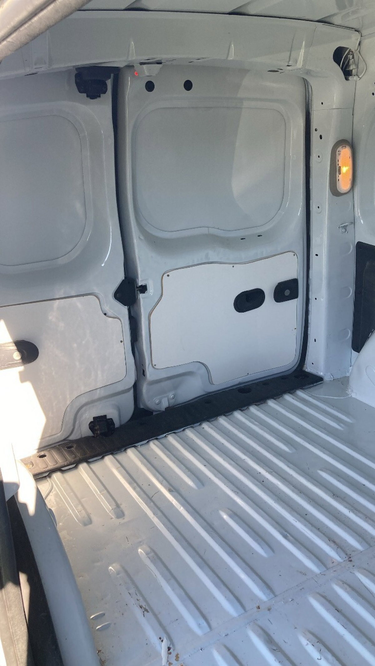 Renault Kangoo Z.E. 4p. Express (20)