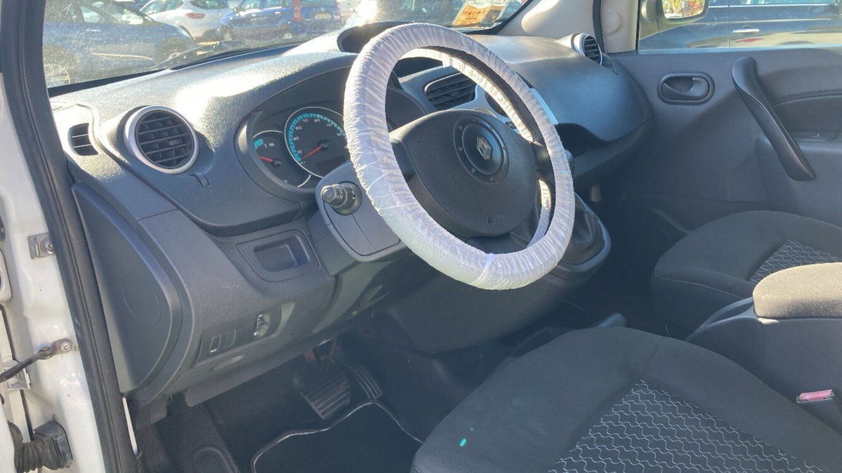 Renault Kangoo Z.E. 4p. Express (7)