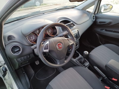 Fiat Punto 1.3 MJT II S&S 95 CV 5 porte Street (13)