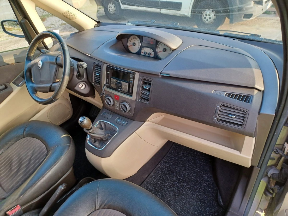 Lancia Musa 1.3 Multijet 16V 90 CV Platino (13)