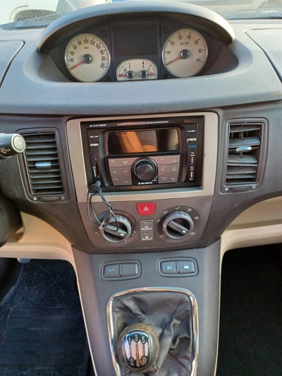 Lancia Musa 1.3 Multijet 16V 90 CV Platino (16)