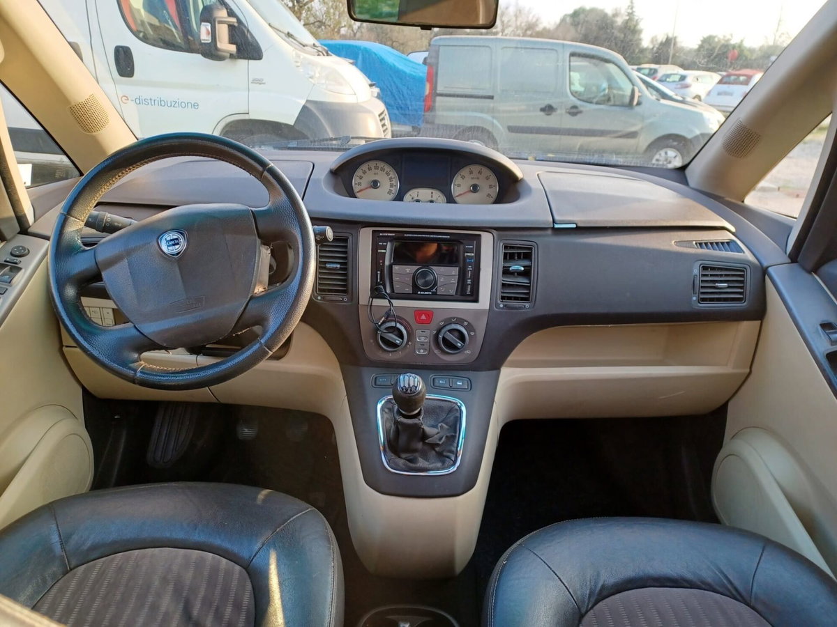 Lancia Musa 1.3 Multijet 16V 90 CV Platino (18)