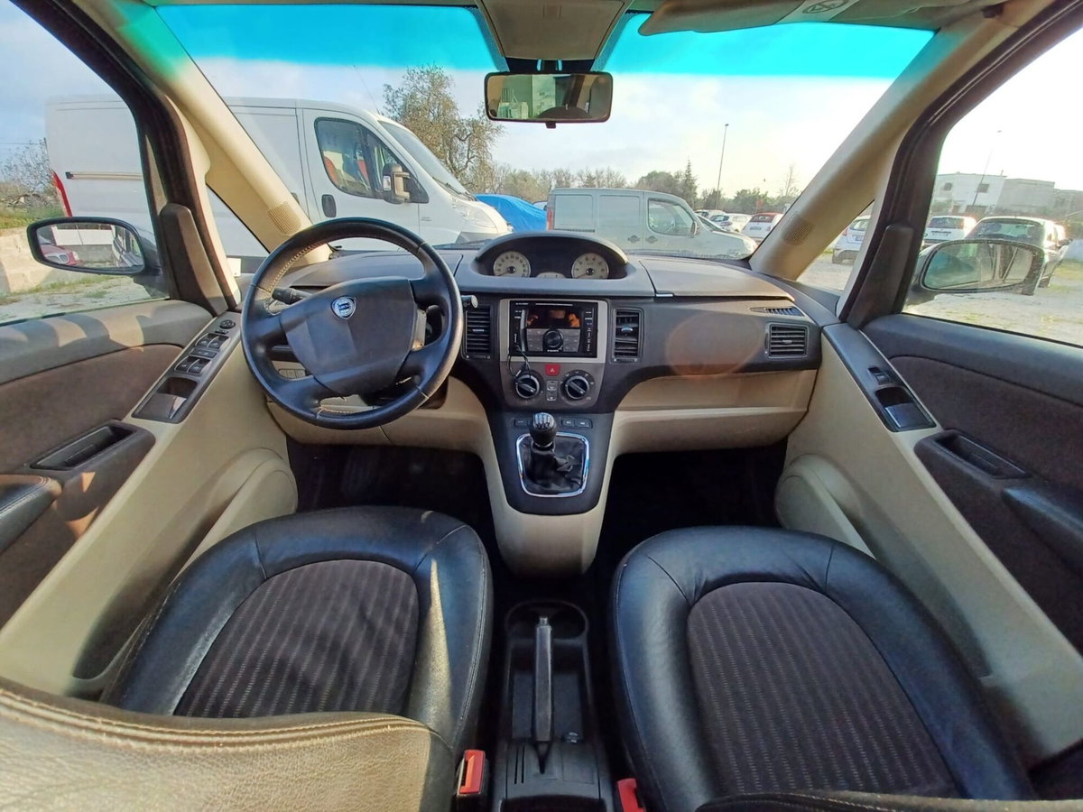 Lancia Musa 1.3 Multijet 16V 90 CV Platino (19)