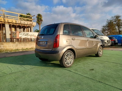 Lancia Musa 1.3 Multijet 16V 90 CV Platino (3)