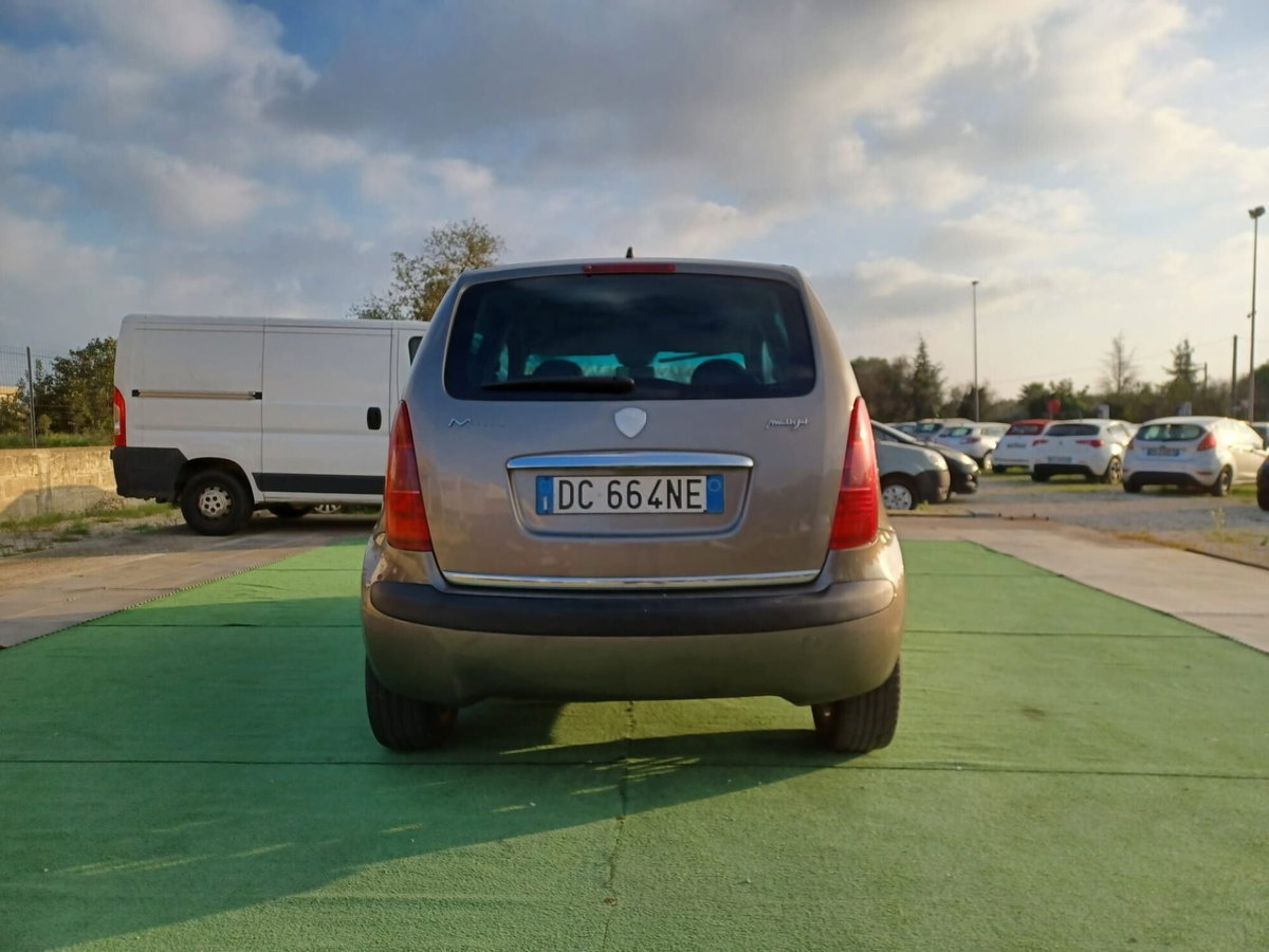 Lancia Musa 1.3 Multijet 16V 90 CV Platino (6)