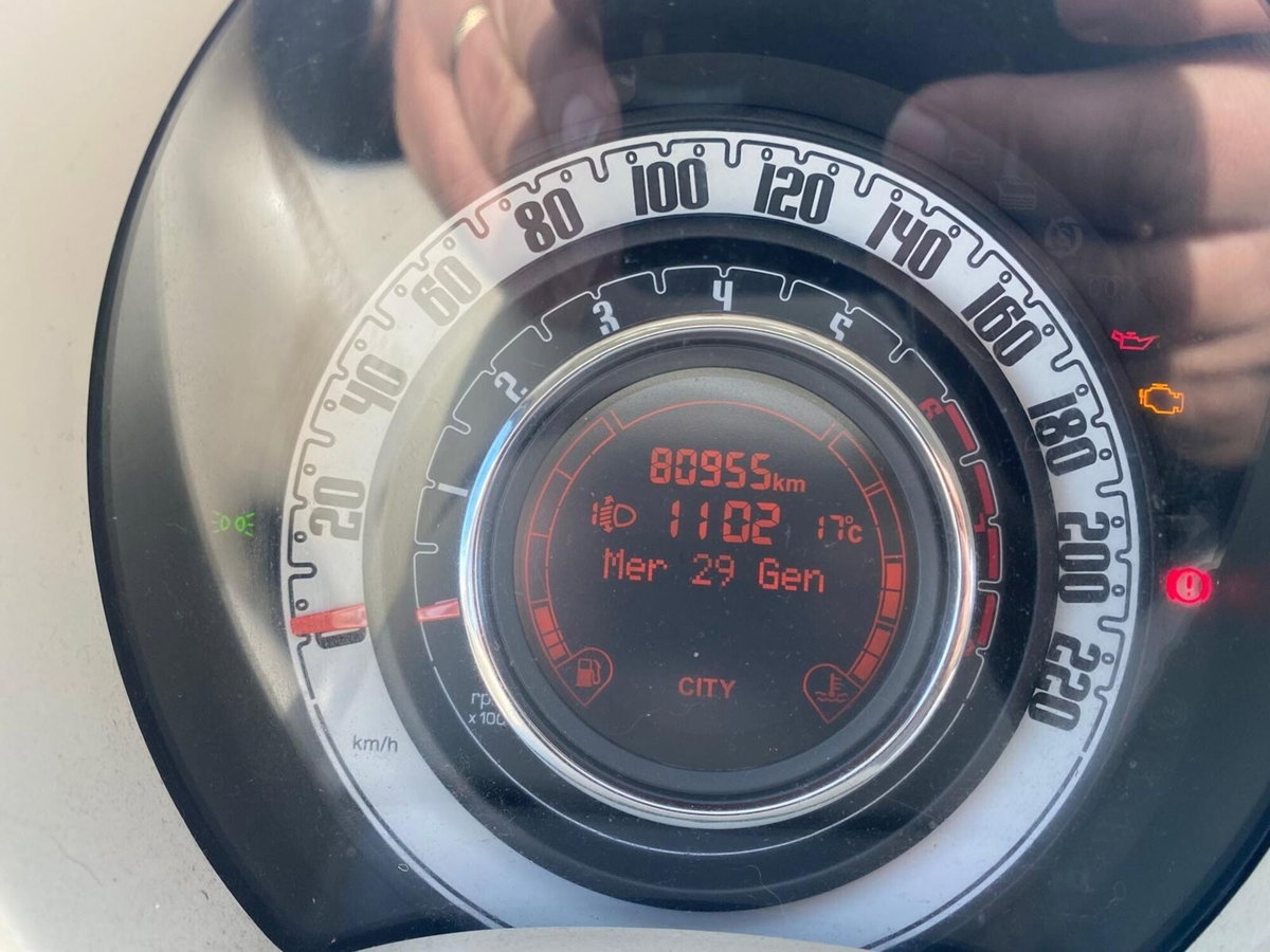 Fiat 500 1.2 Lounge (8)