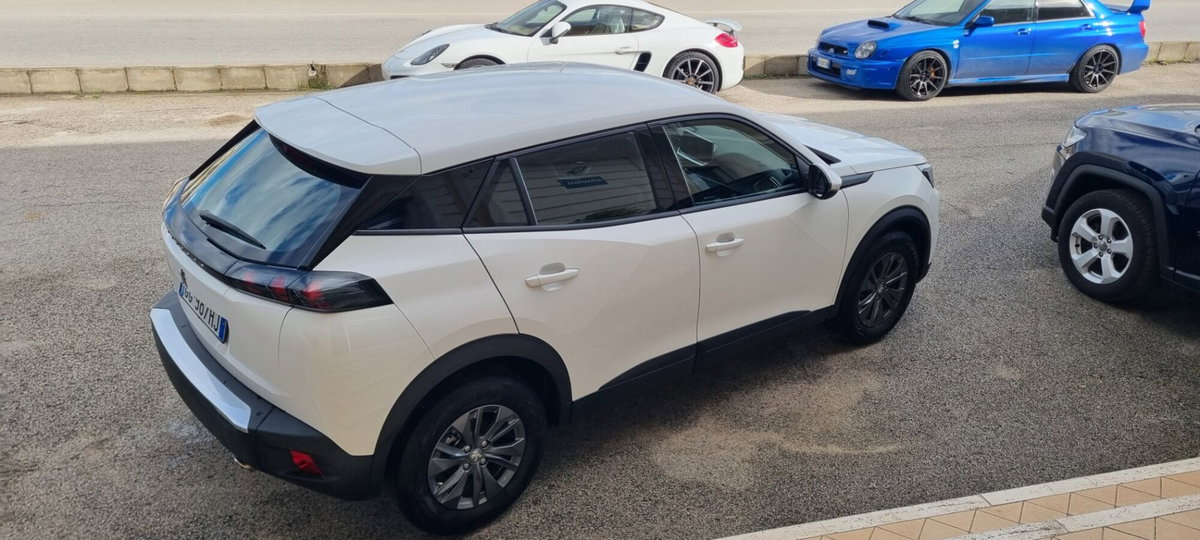 Peugeot 2008 BlueHDi 110 S&S Allure Pack (2)