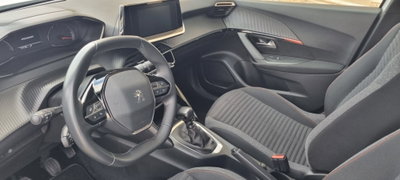 Peugeot 2008 BlueHDi 110 S&S Allure Pack (3)