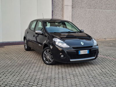 Renault Clio 1.6 16V 3 porte BVA 20th Anniversario usata