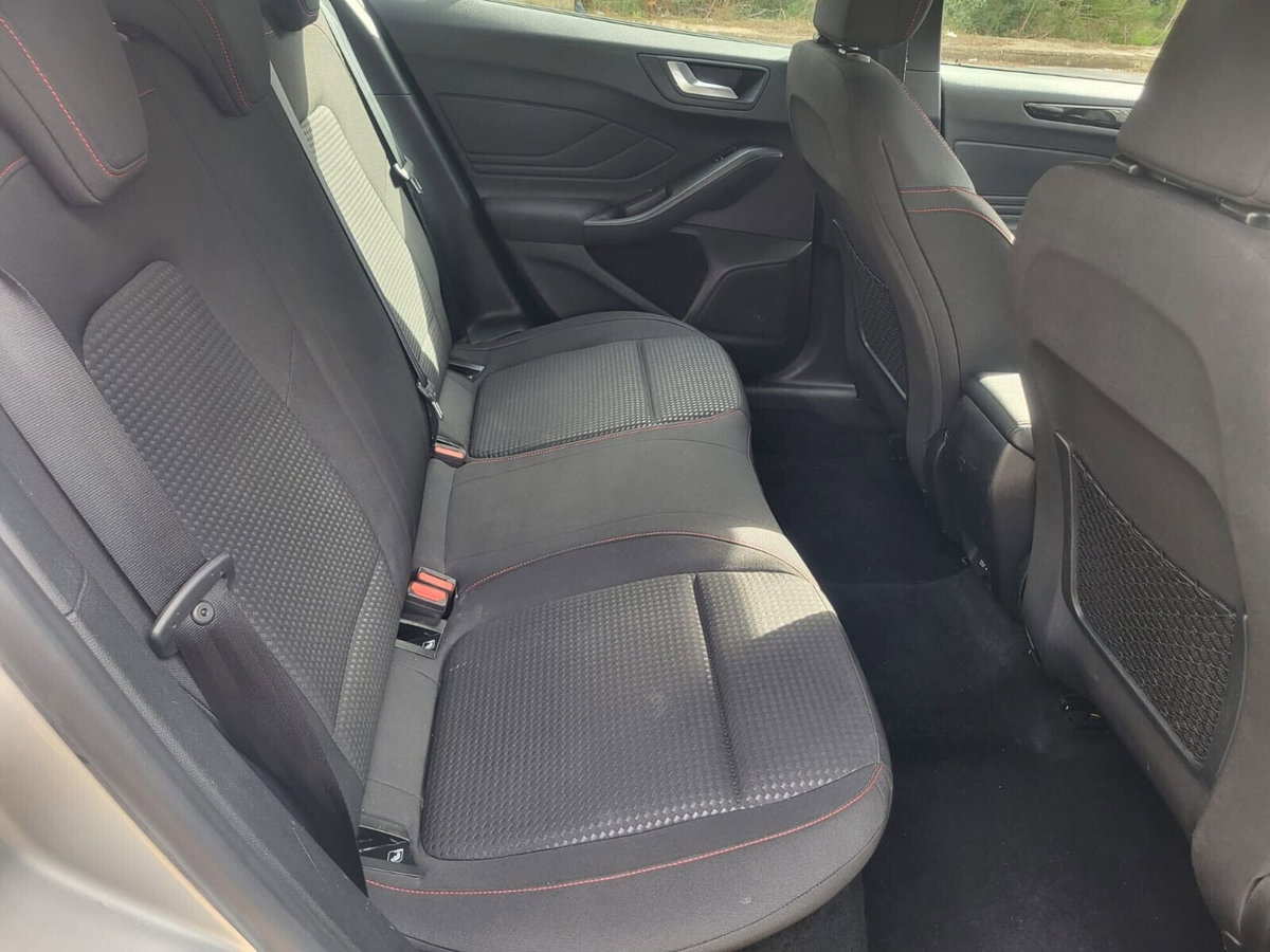 Ford Focus 1.5 EcoBlue 120 CV 5p. ST-Line (13)