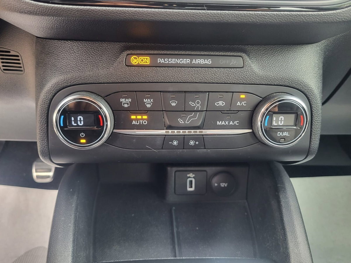 Ford Focus 1.5 EcoBlue 120 CV 5p. ST-Line (14)
