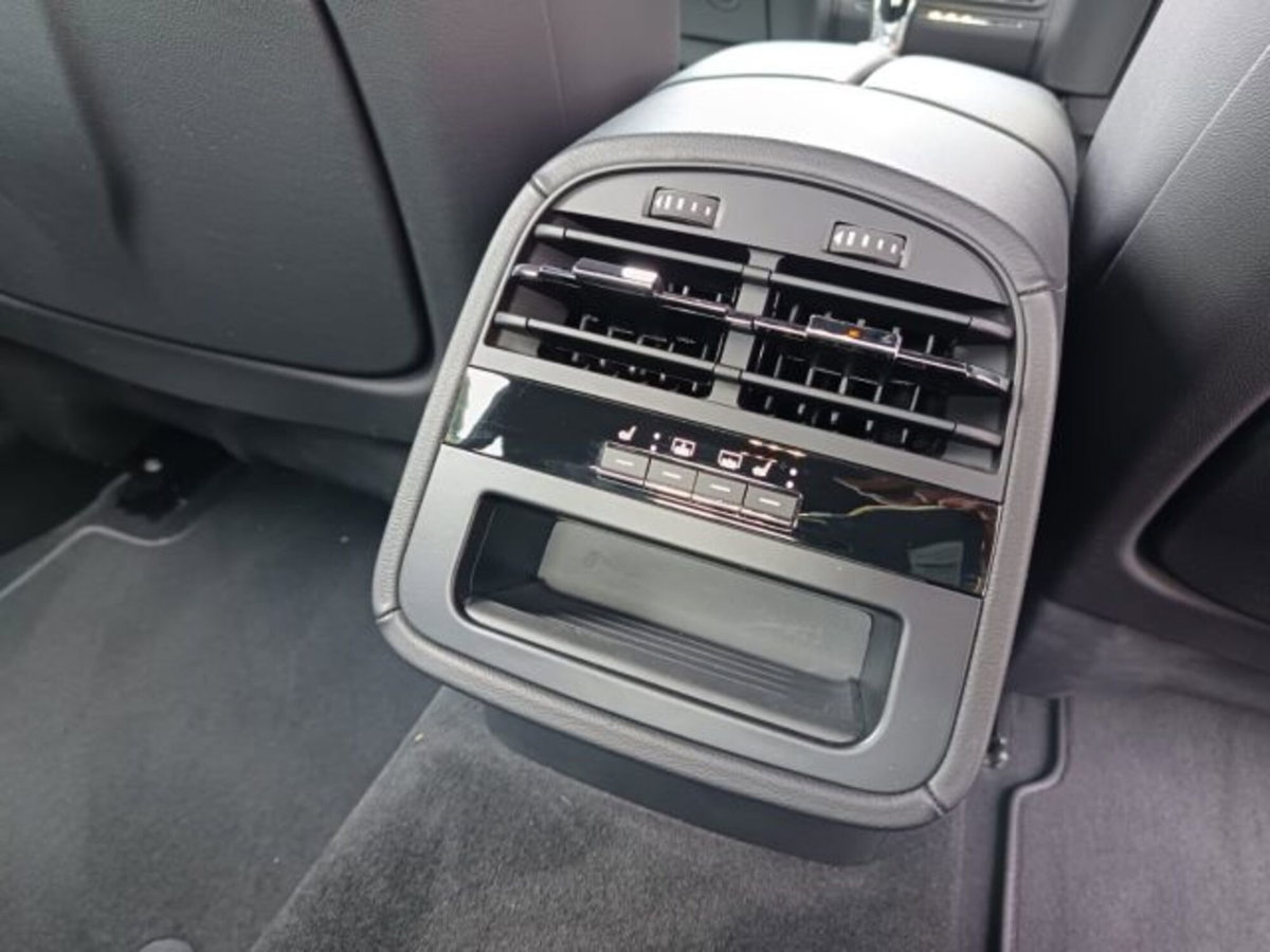 Maserati Quattroporte V6 Diesel 275 CV (17)