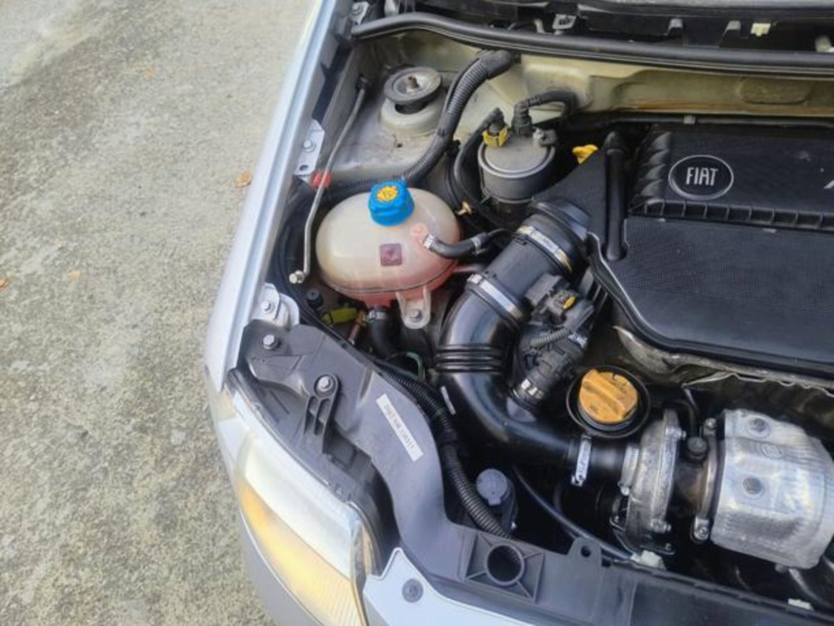 Fiat Panda 1.3 MJT 16V DPF 4x4 Climbing (11)