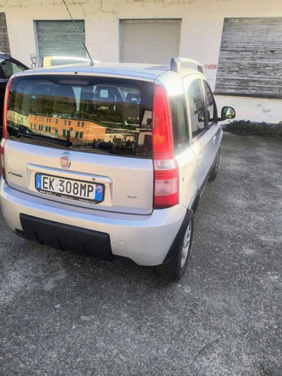 Fiat Panda 1.3 MJT 16V DPF 4x4 Climbing (2)