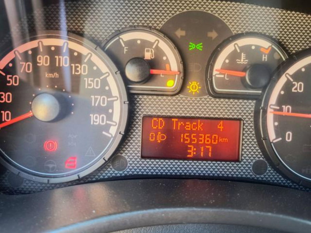 Fiat Panda 1.3 MJT 16V DPF 4x4 Climbing (7)