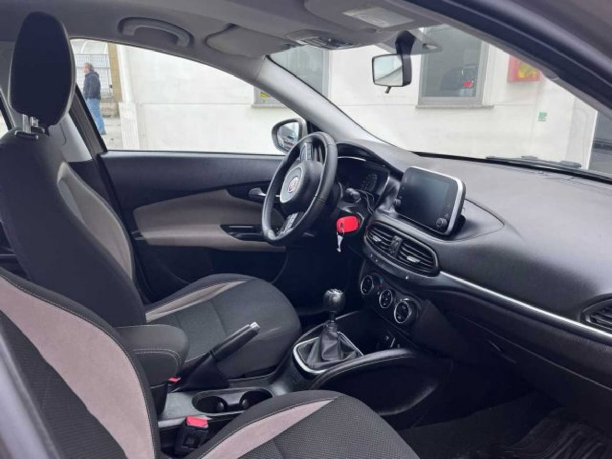 Fiat Tipo Tipo 1.4 T-Jet 120CV GPL 5 porte Pop (7)