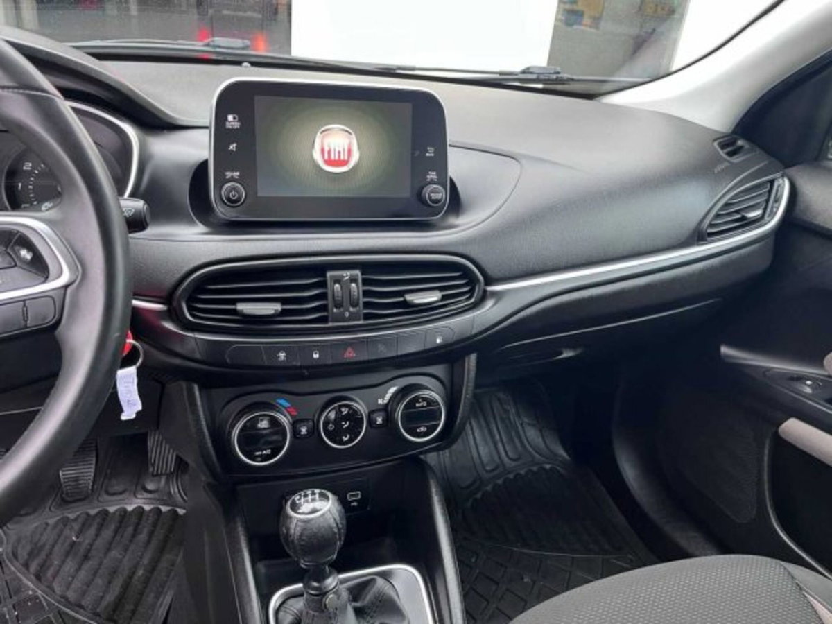 Fiat Tipo Tipo 1.4 T-Jet 120CV GPL 5 porte Pop (9)