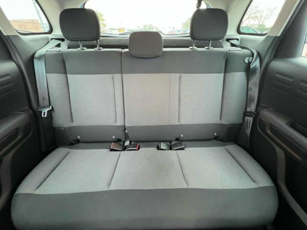 Citroen C3 Aircross BlueHDi 110 S&S Shine (13)