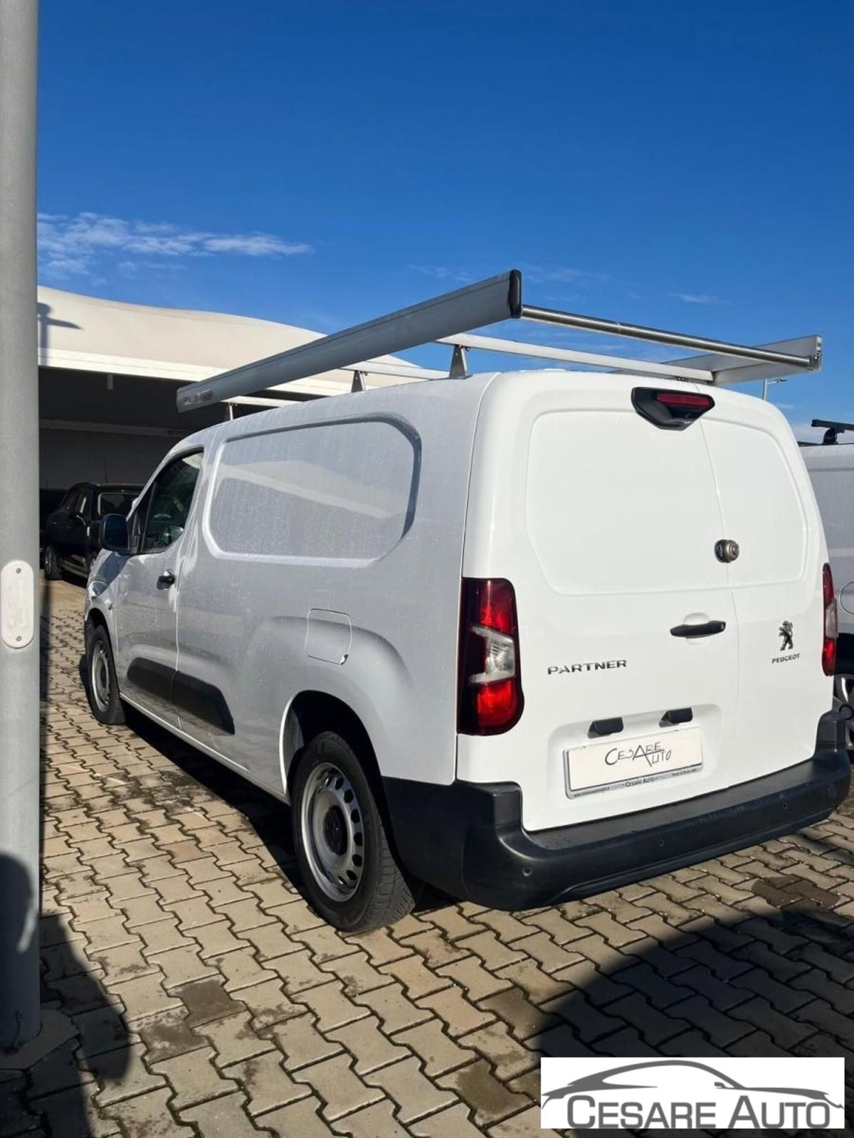 Peugeot Partner Furgone XL 1.5 diesel 100cv S&S (3)