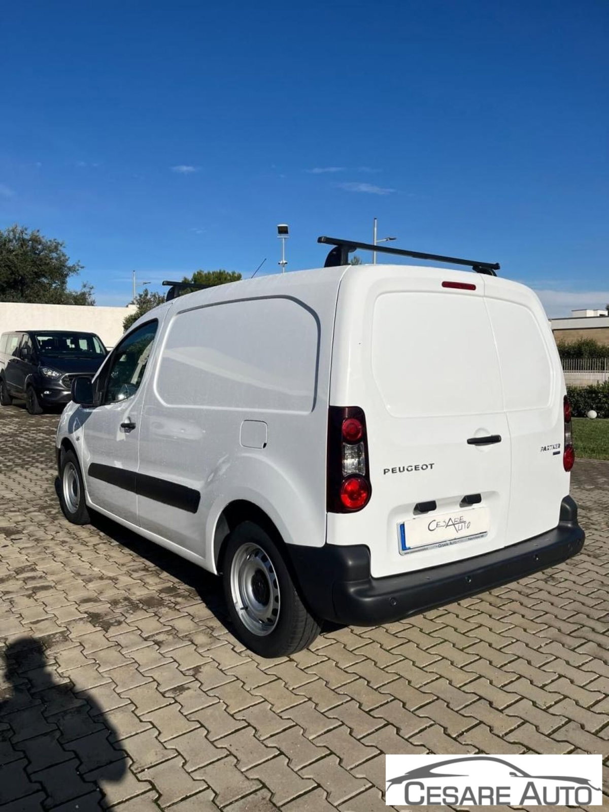 Peugeot Partner 1.6 98CV Comfort (4)