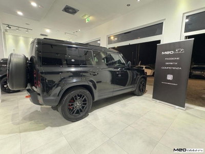 Land Rover Defender 110 2.0 SD4 240CV AWD Auto SE (7)