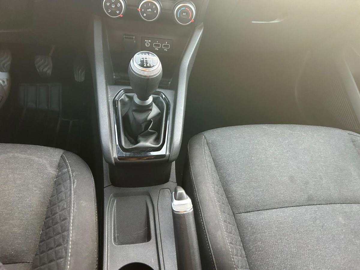 Renault Clio TCe 12V 90 CV 5 porte Business (12)