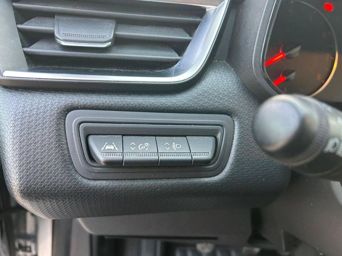 Renault Clio TCe 12V 90 CV 5 porte Business (15)