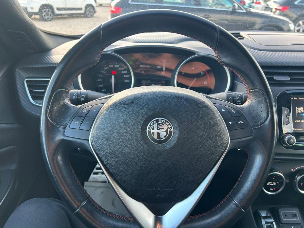 Alfa Romeo Giulietta 1.6 JTDm Sport 120cv tct my18 (15)